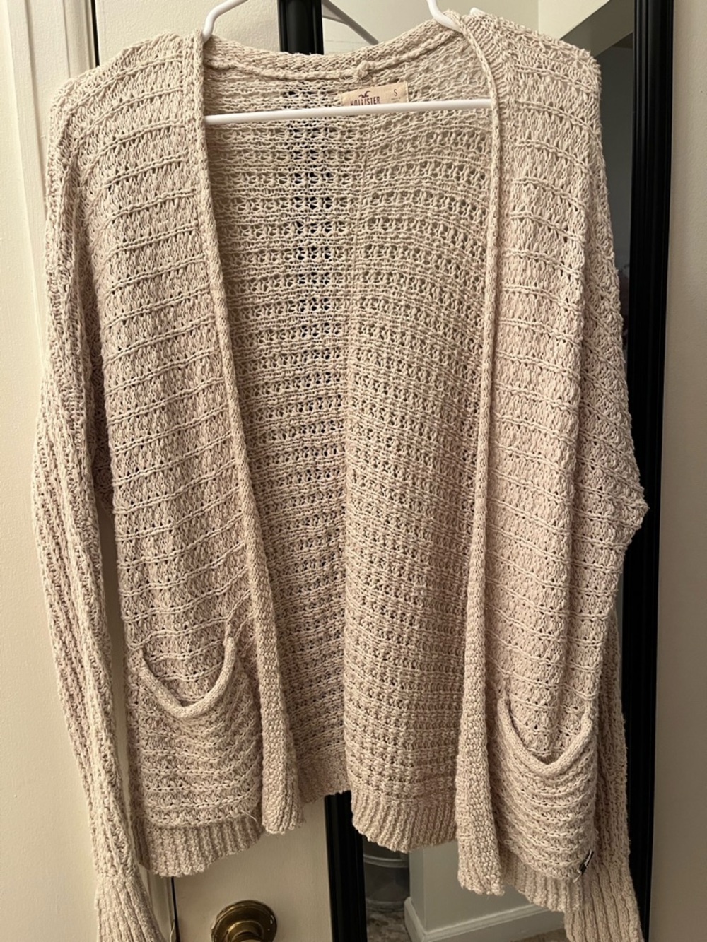 Hollister Open-Weave Cream Pocket Cardigan